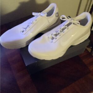 NWOTS Nike off white leather sneakers. Womens Size 12